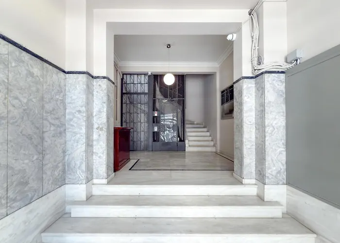 Acropolis View 4 Bedroom Flat
