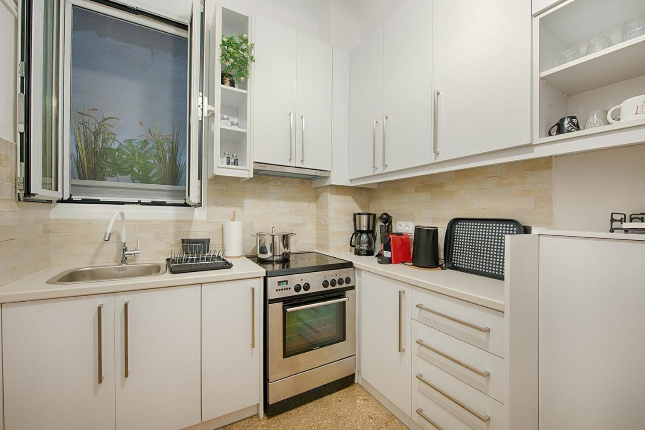 Apartment Acropolis View 4 Bedroom Flat
