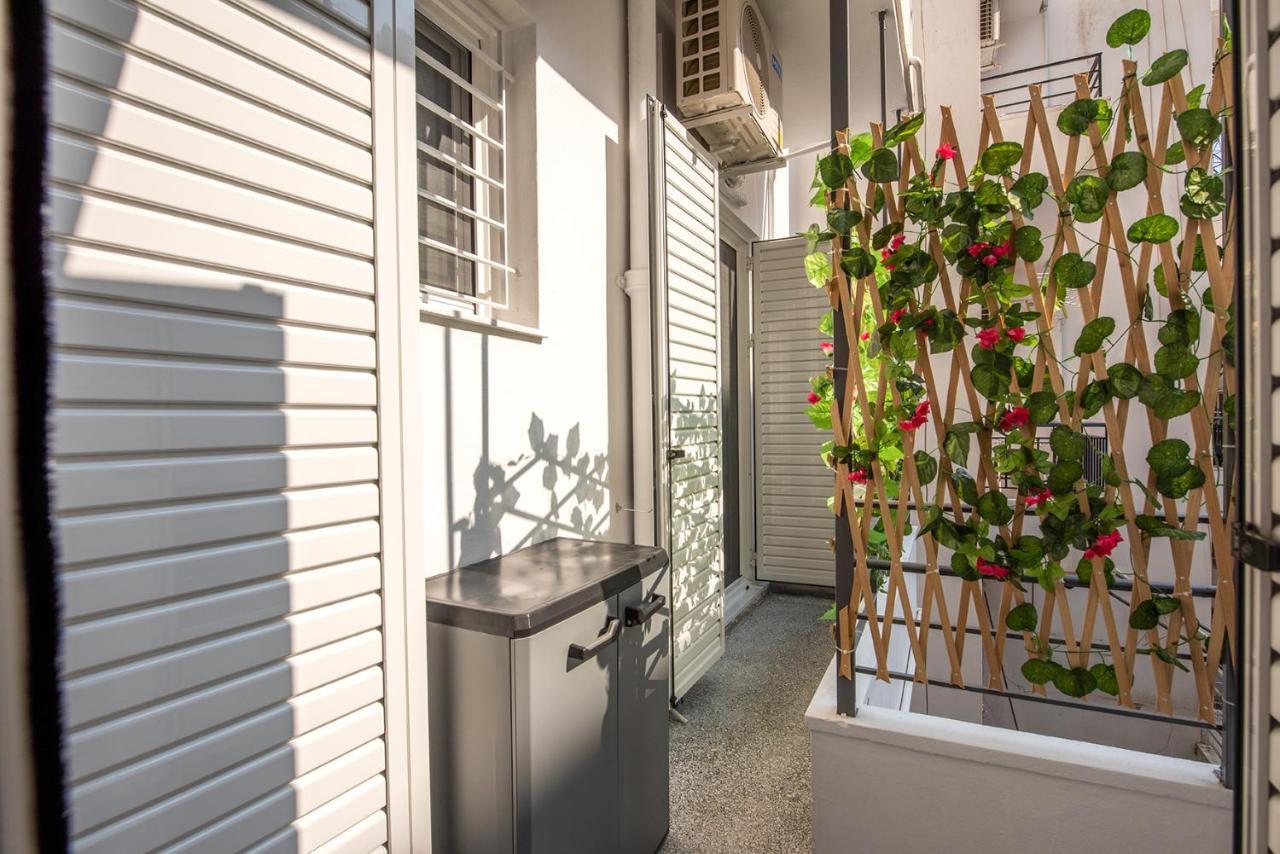 Acropolis View 4 Bedroom Flat Apartment Athens