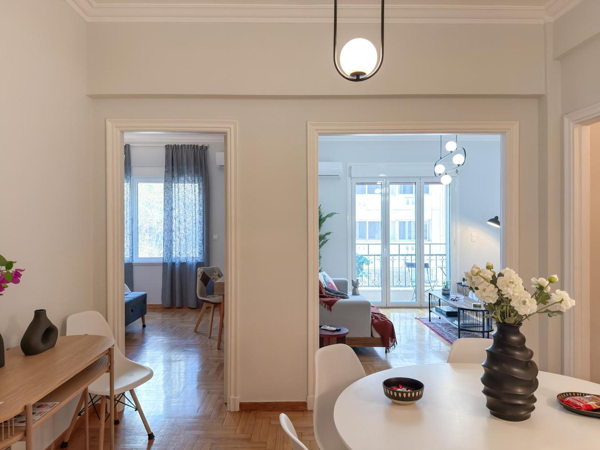 Apartment Acropolis View 4 Bedroom Flat *
