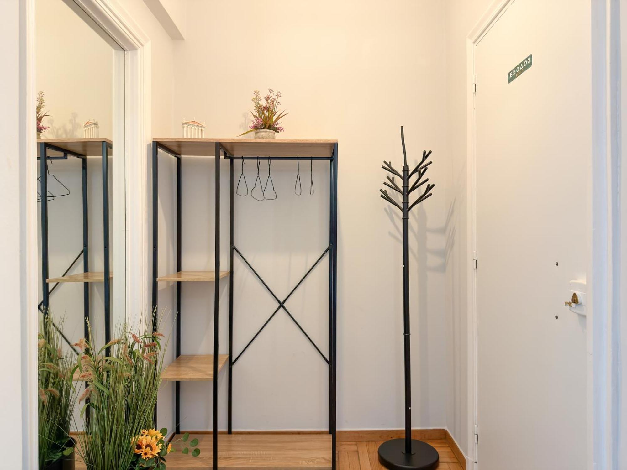Acropolis View 4 Bedroom Flat Apartment Athens