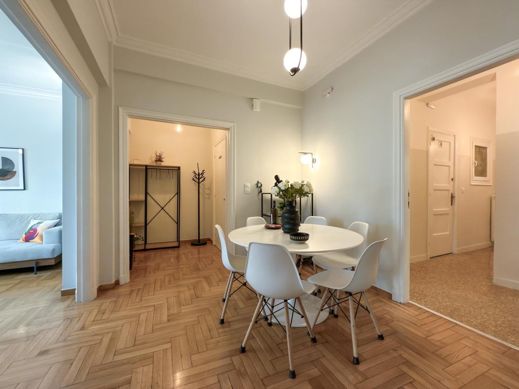 Apartment Acropolis View 4 Bedroom Flat