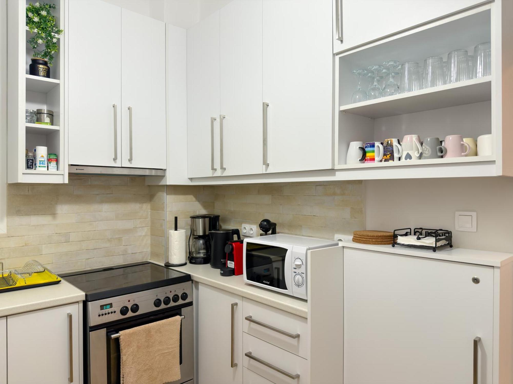 Acropolis View 4 Bedroom Flat * Athens